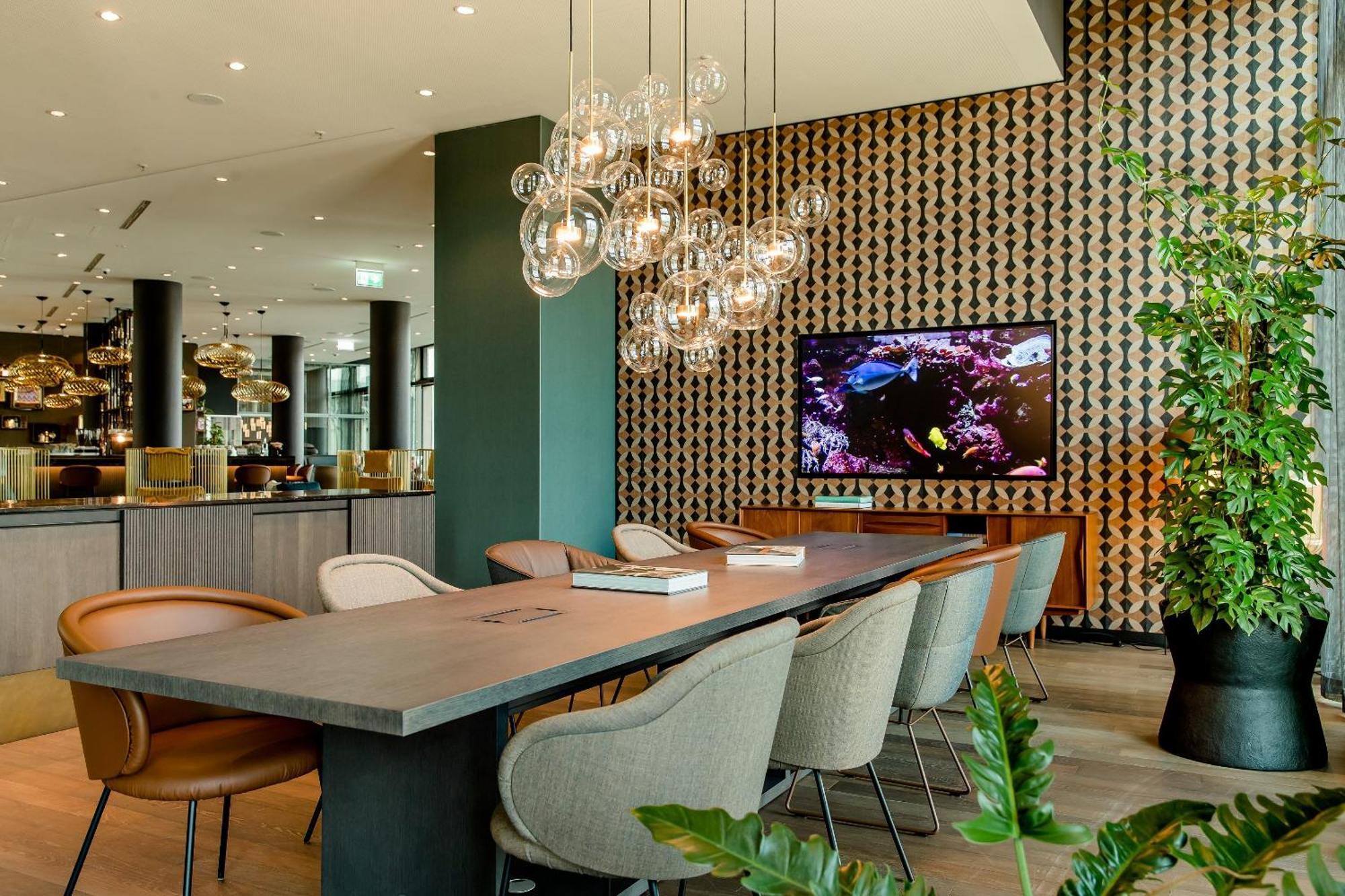 Motel One Koeln-Messe ภายนอก รูปภาพ