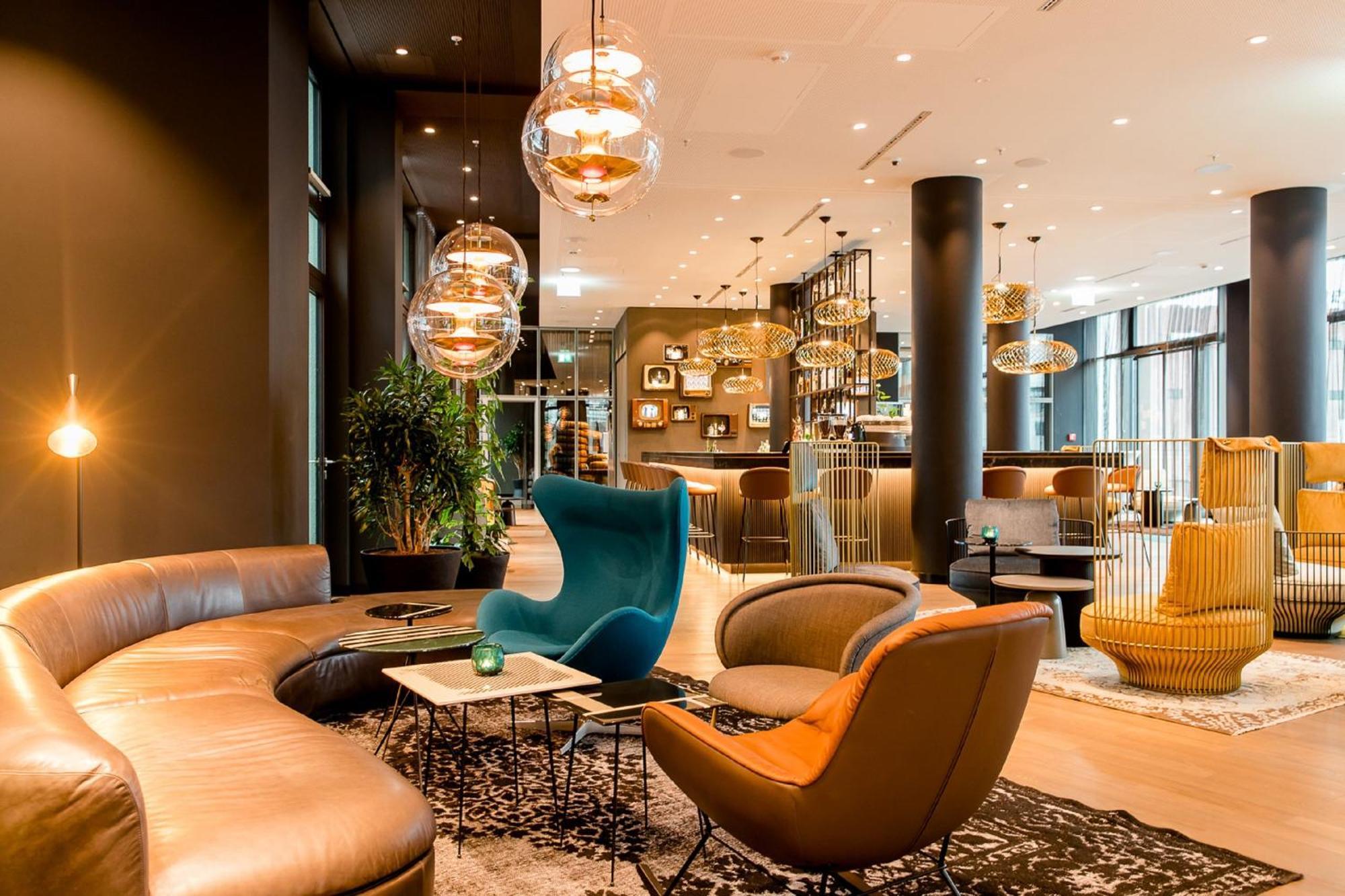 Motel One Koeln-Messe ภายนอก รูปภาพ