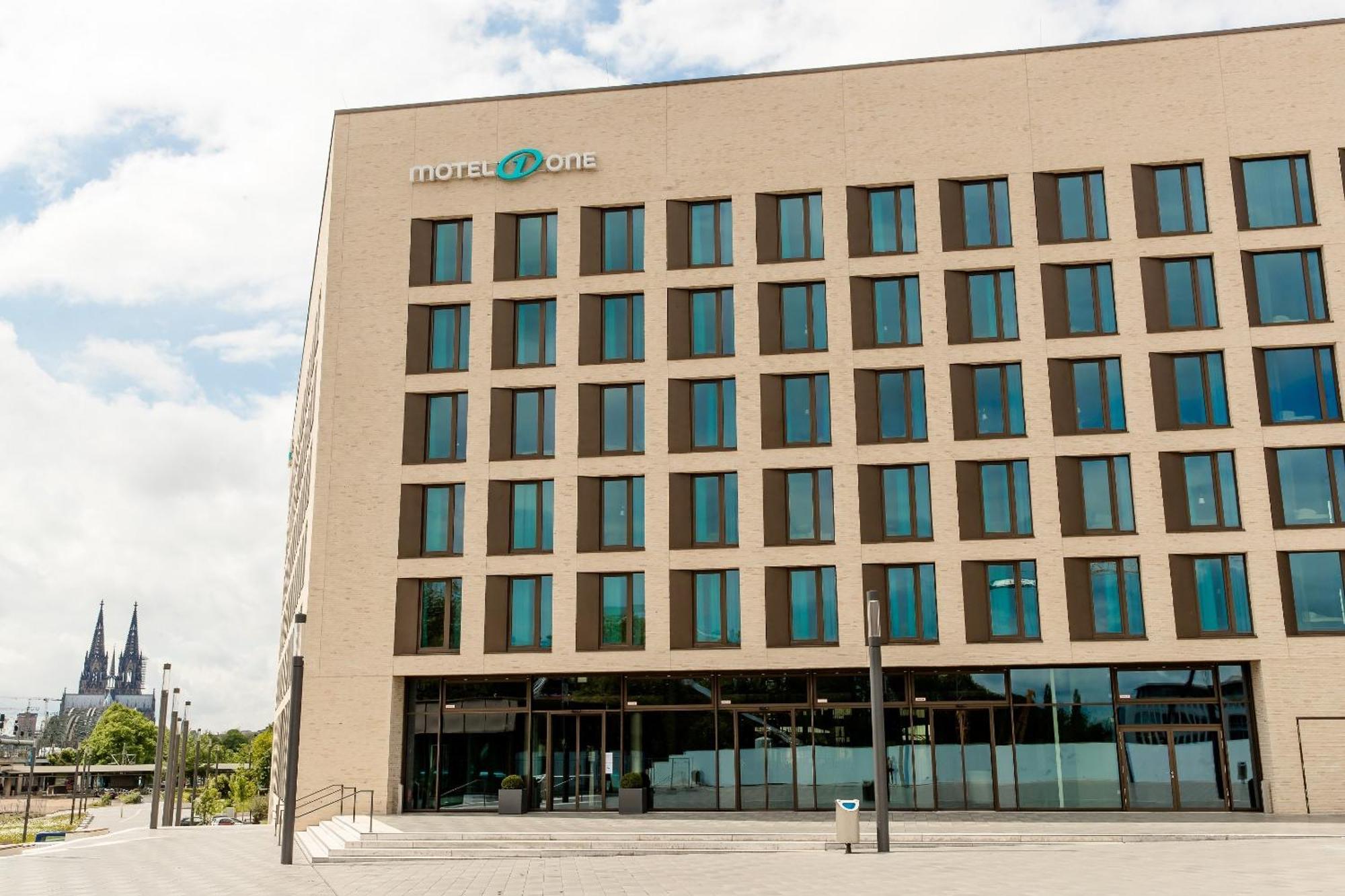 Motel One Koeln-Messe ภายนอก รูปภาพ