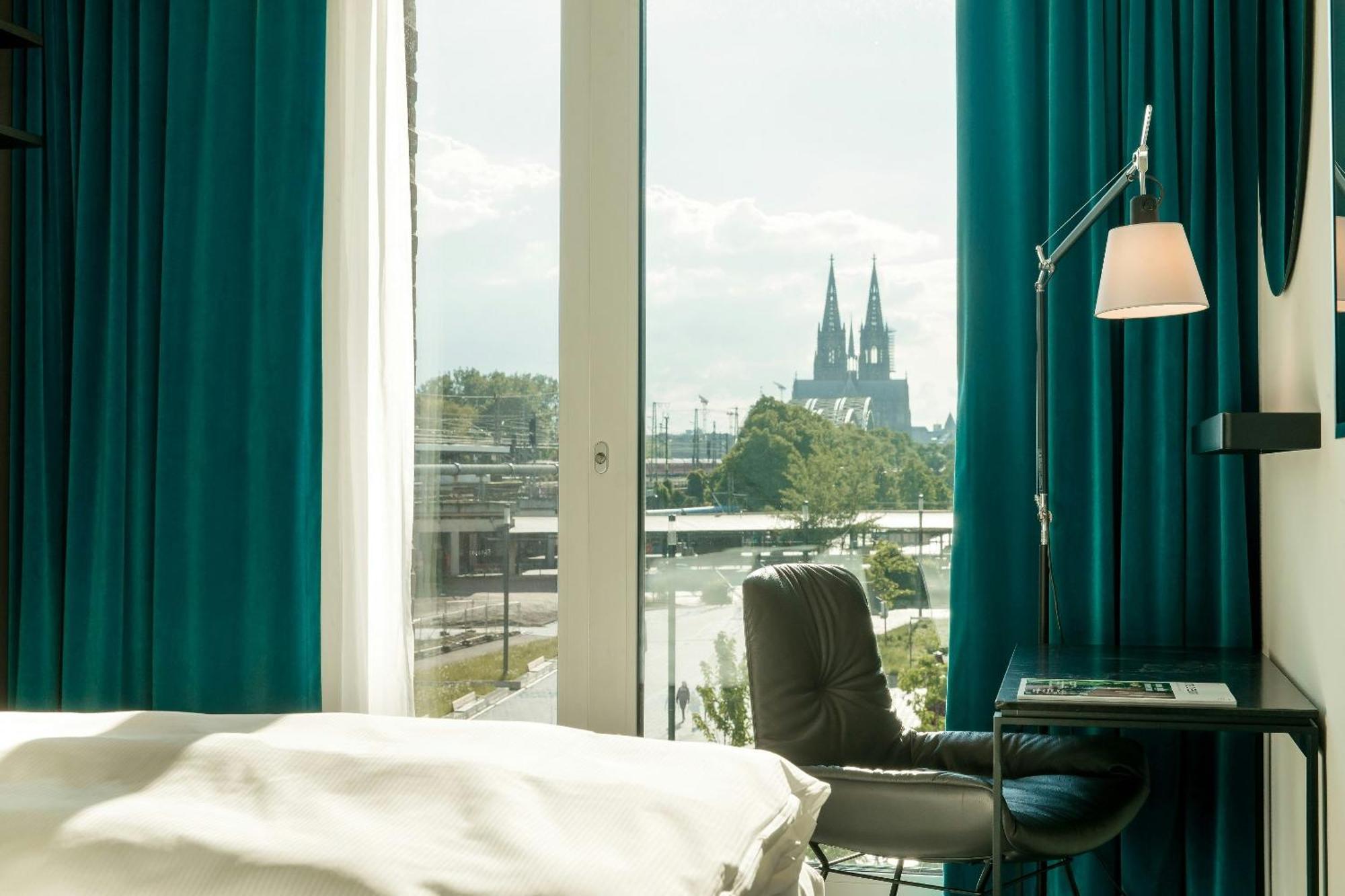Motel One Koeln-Messe ภายนอก รูปภาพ